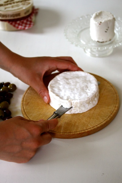 Camembert-Ziegenkäse-Tarte | Rustique aufschneiden.jpg